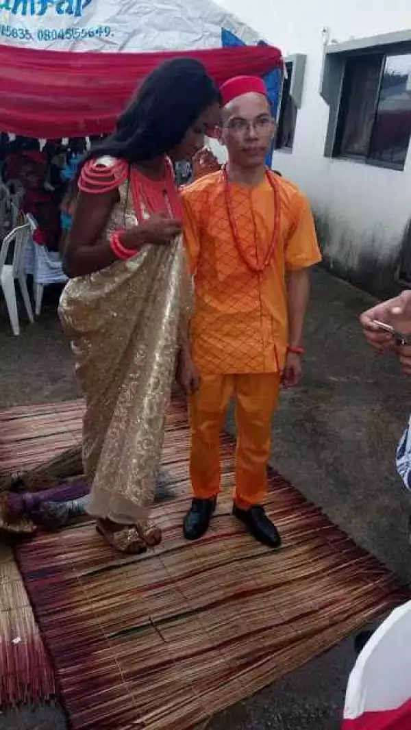 Lovely photos from the wedding of Nigerian lady and her Chinese boyfriend